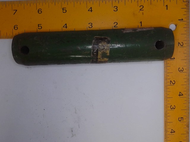 C19176 JOHN DEERE Pin