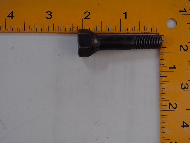 70518905 AGCO Bolt