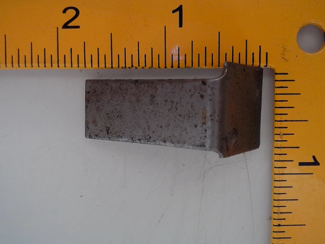 B2571R Clip for JOHN DEERE
