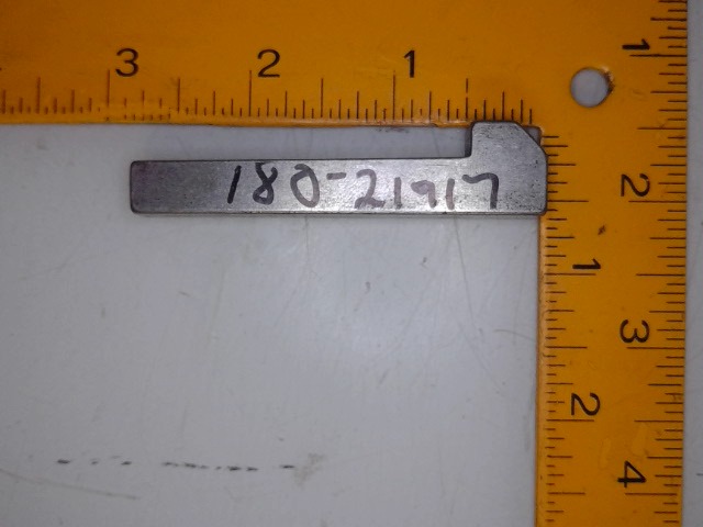180-21917 Key for GEHL MANITOU