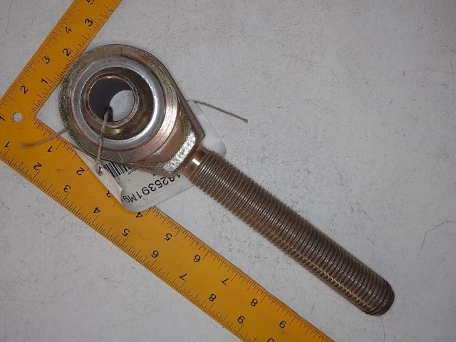 1825391M91 Strut/link for AGCO