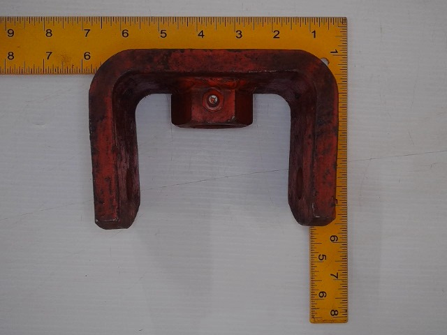 580-6031 Brkt for BUSHHOG KEWANEE