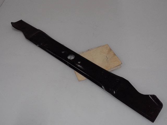 942-0621 Blade for CUB CADET