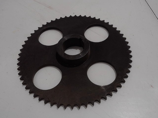 124742 MACDON Sprocket