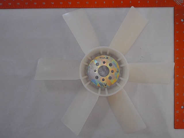 19624-74110 Fan