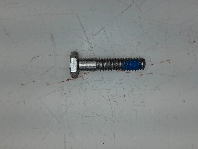 710-1062 Bolt for CUB CADET