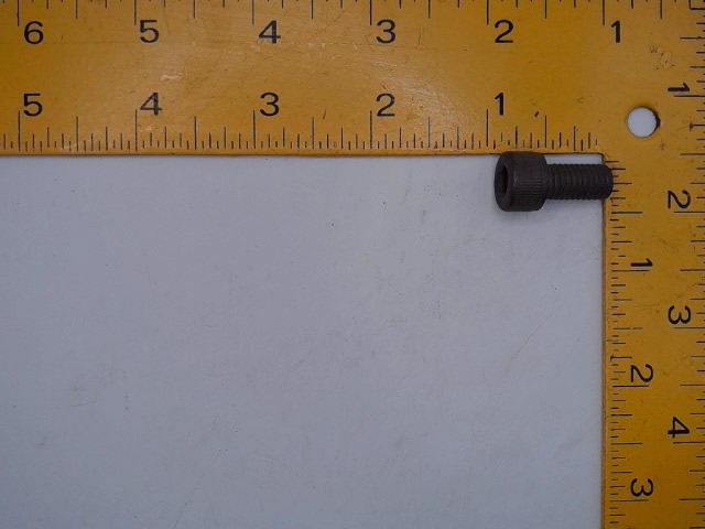 310-32405 Bolt for GEHL MANITOU