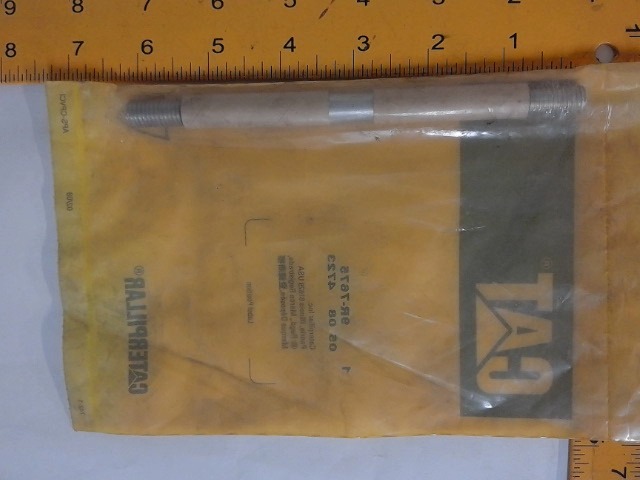 9R-7675 Stud