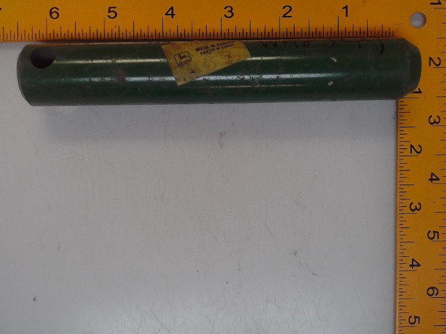 W42344 JOHN DEERE Pin
