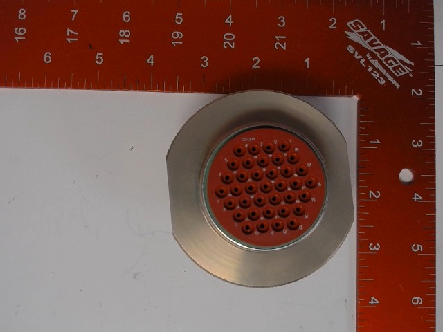 8N-1513 Receptacle A Co