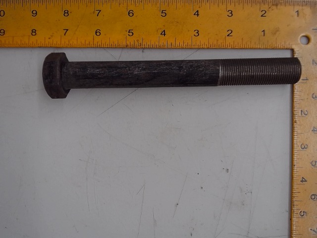 514-1217 Bolt for CUB CADET