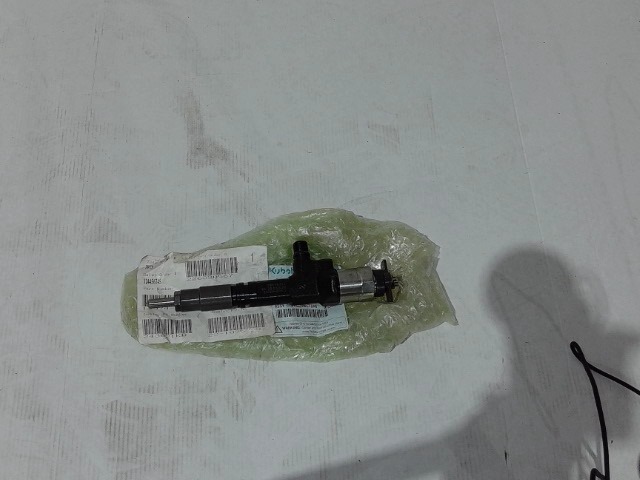 1J500-53052 Assy/injector