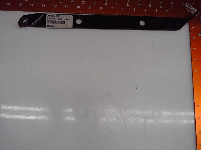 13867-0637 Brace for NAVISTAR