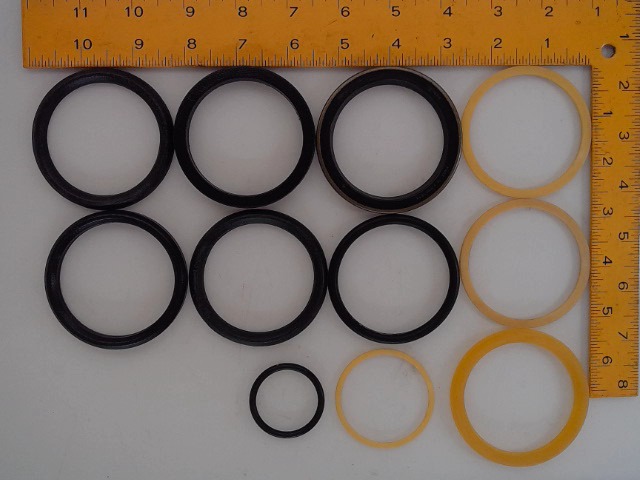RE14208 Kit for JOHN DEERE