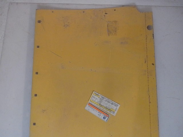784389 KOMATSU Floor Rh