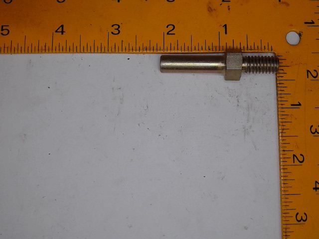 711-1637 Stud for CUB CADET