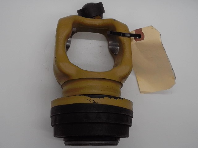 A-W136965 Yoke for JOHN DEERE