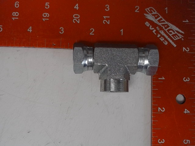 A-43B32 Tee for JOHN DEERE