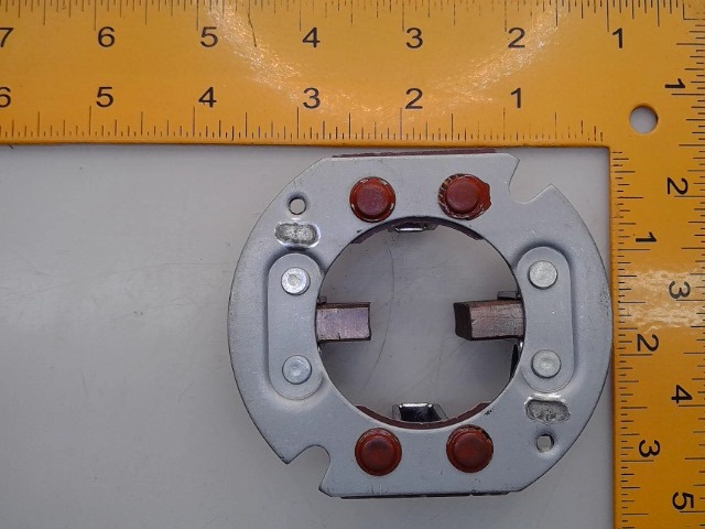 425-35901 Holder Assy for GEHL MANITOU