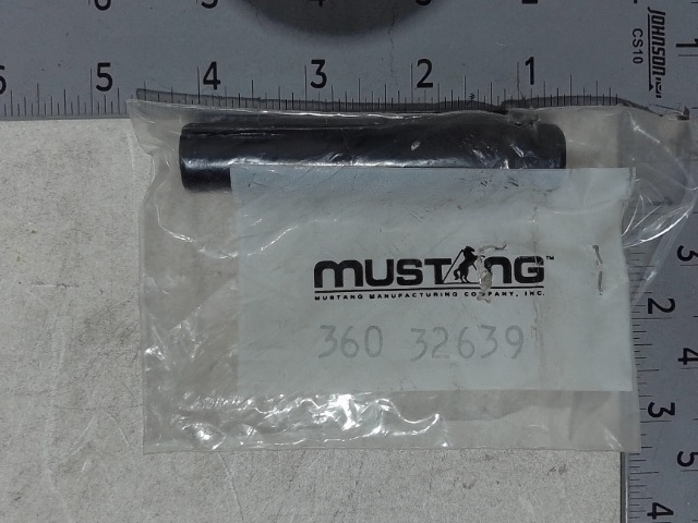 360-32639 Spacer for GEHL MANITOU