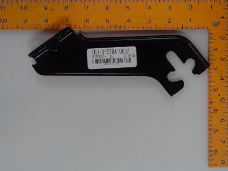 783-04578A Brkt for CUB CADET