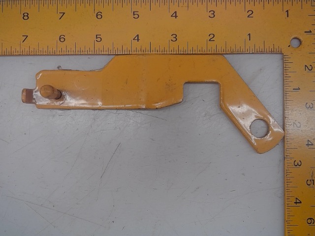 703-1393 Brkt for CUB CADET