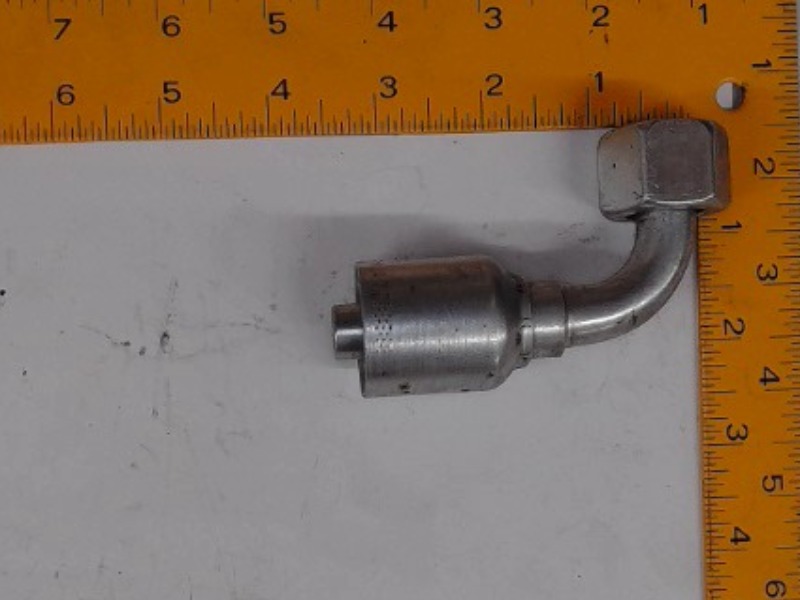 X1C543-15-8 Fttng for JOHN DEERE