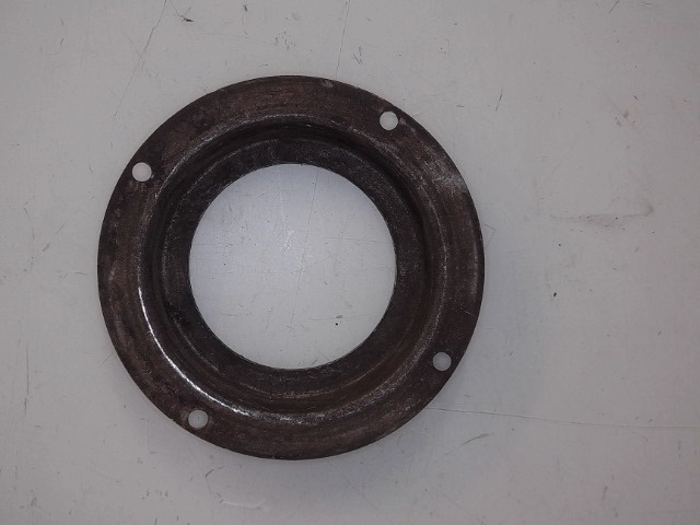 B1181R Flange for JOHN DEERE