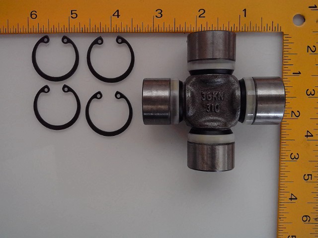 144465A1 CASE Universal Joint
