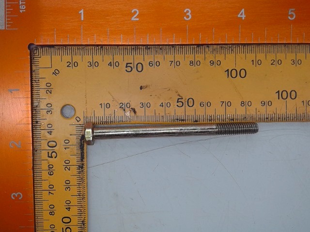 2423740 CLAAS Bolt 8.8