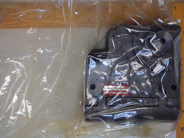 24183 MACDON Valve Control