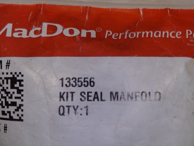 133556 MACDON Seal Kit