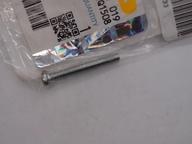 6C200-55520 Panhead Screw for KUBOTA