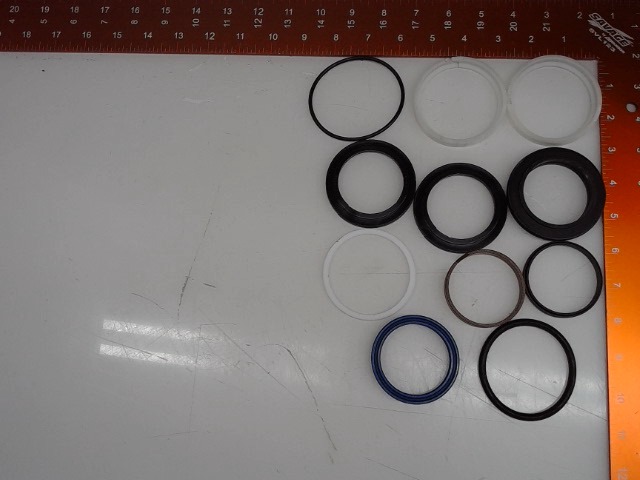 219989 Kit for GEHL MANITOU