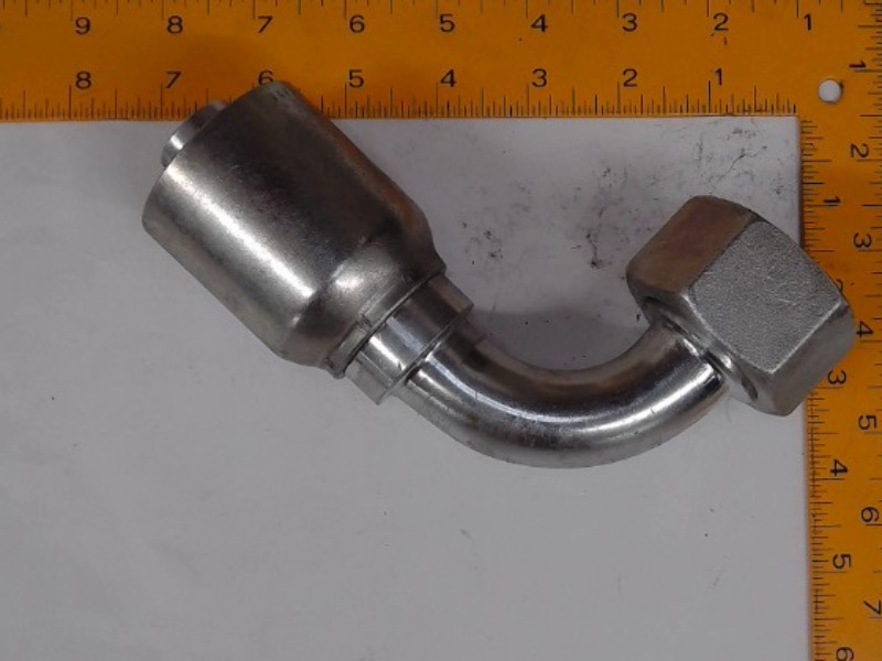 X11C78-30-16 Fitting for JOHN DEERE