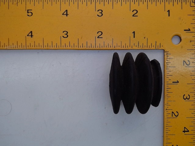 335-32107 Dust Boot for GEHL MANITOU