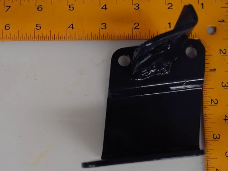 37150-35814 Bracket