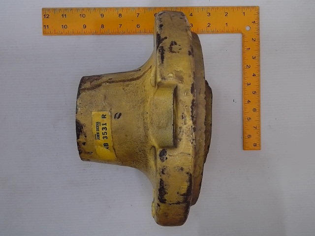 AB3531R Hub for JOHN DEERE