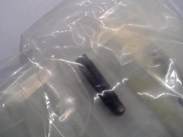 14601-14230 Screw for KUBOTA