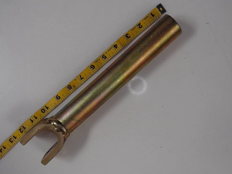 A-522819R1 Screw, Housing for JOHN DEERE