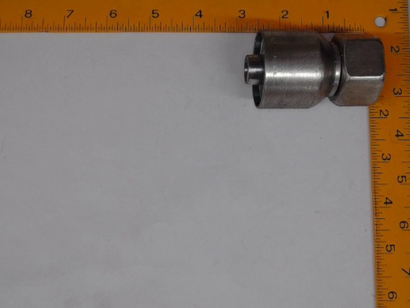X1C970-20-10 Fitting for JOHN DEERE