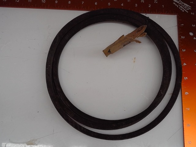 38331K CASE NEW HOLLAND Belt