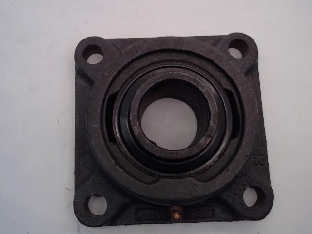000-01077 Brg W/flange