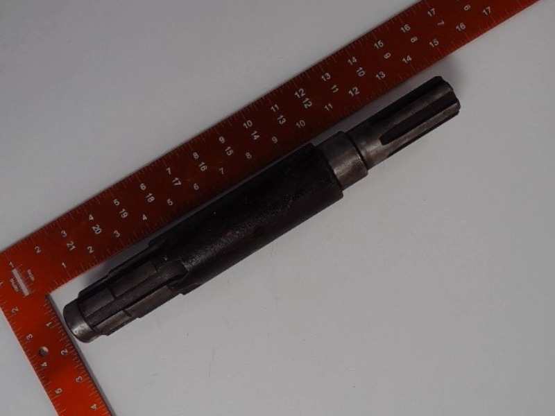 7203 Shaft 6/6 Spl for BUSHHOG KEWANEE