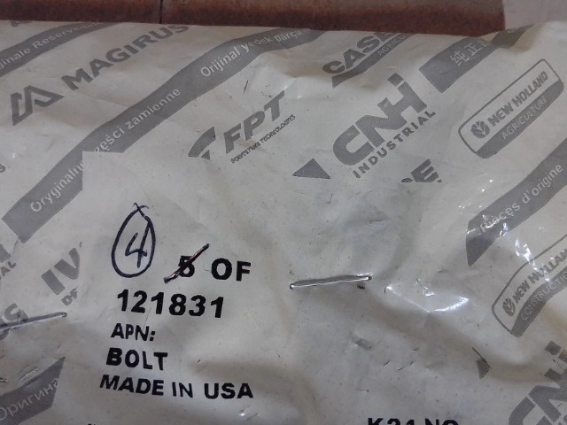 121831 Bolt for CASE NEW HOLLAND
