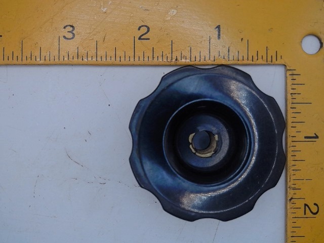 391511R1 Knob