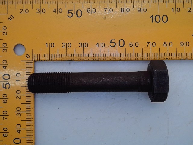 425-34483 Bolt for GEHL MANITOU