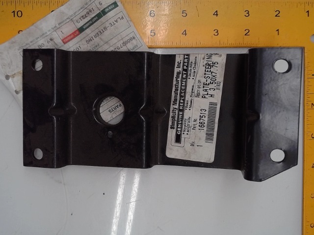 1667513 Bracket for AGCO