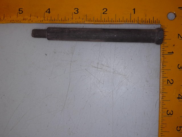 738-0413 Bolt for CUB CADET