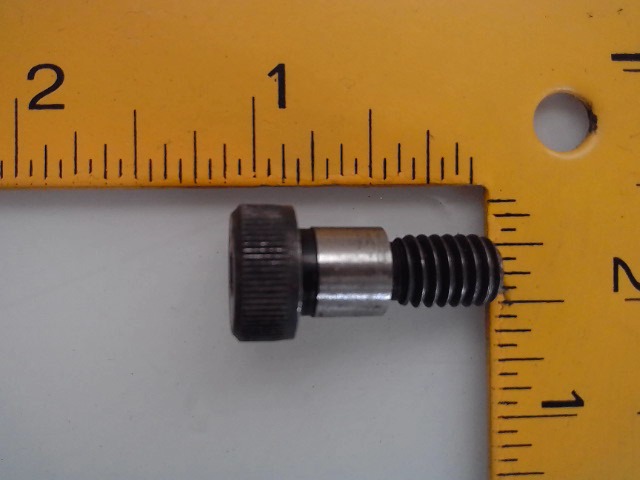 772319 Screw for AGCO